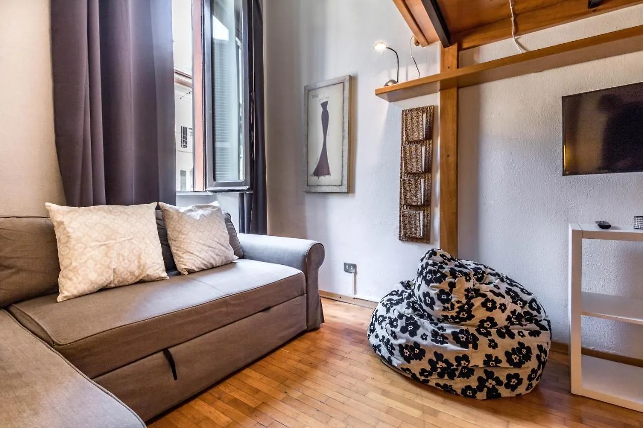Апартаменты Joivy Splendid Flat In Perfect Centre Милан