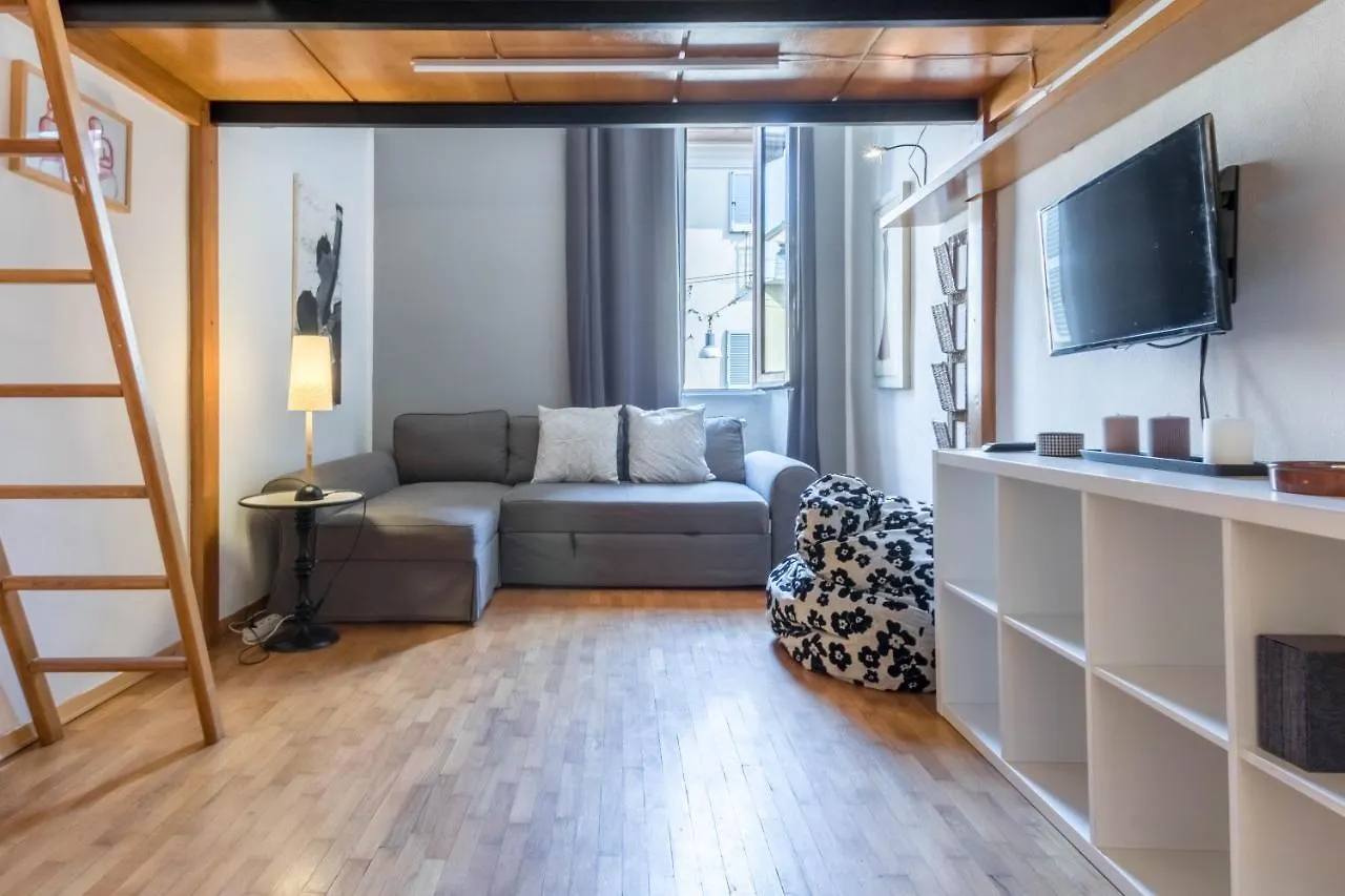 Joivy Splendid Flat In Perfect Centre Apartment Milan